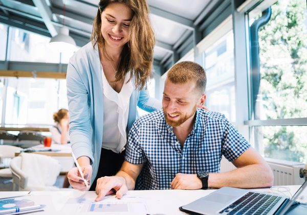 digitale buchhaltung 600×421 Eine digitale Buchhaltung hilft hingegen, Rechnungen, Belege und Bankbewegungen jederzeit transparent zu halten und Fehler im Ablauf zu vermeiden