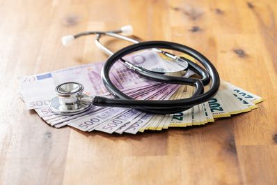 Darauf sollten Gründer und Gründerinnenn bei der Wahl der Krankenversicherung achten